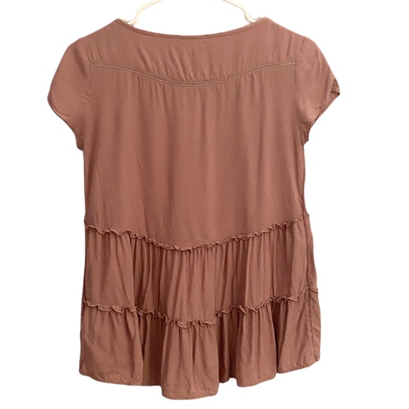 🛑SOLD ON MERCARI🛑 American Eagle Outfitters Top Short Sleeves Boho Size XS EUC - Picture 2 of 8